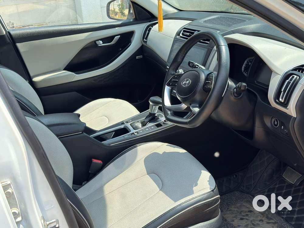 Hyundai Creta Top End Fully Loaded Vehicle