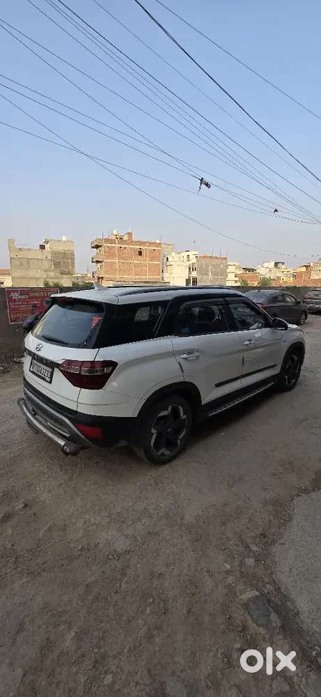 Hyundai Alcazar 2022 Petrol Well Maintained