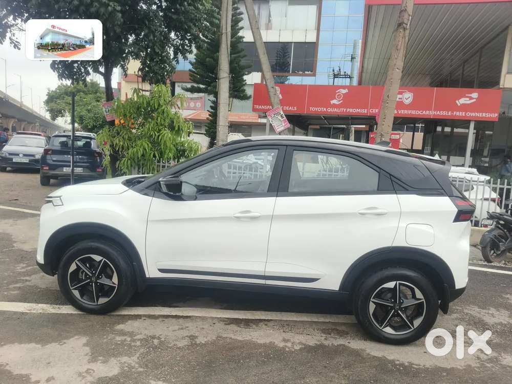 Tata Nexon, 2025, Petrol