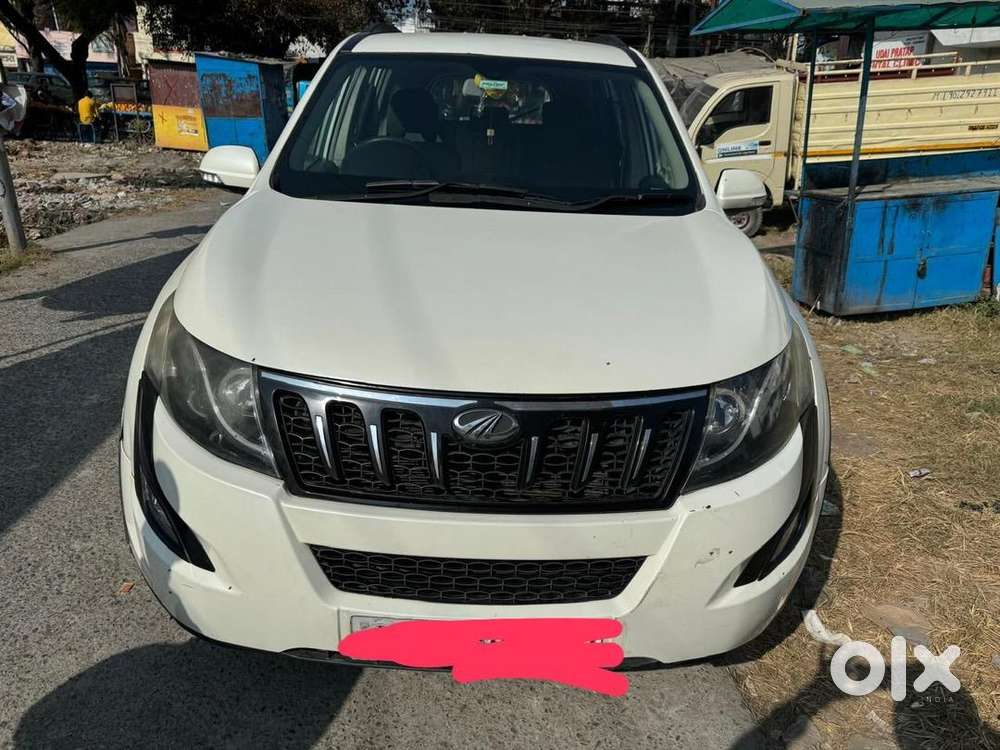 Mahindra Xuv500 2016 Diesel 85000 Km Driven