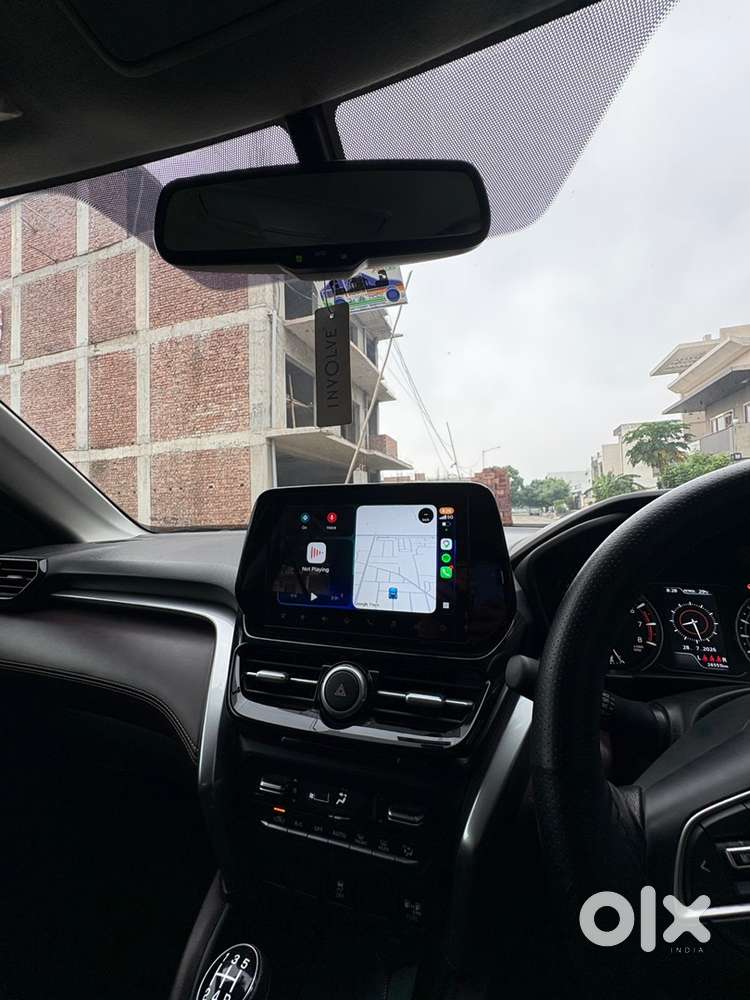 Maruti Suzuki Grand Vitara 2025 Hybrid Manual