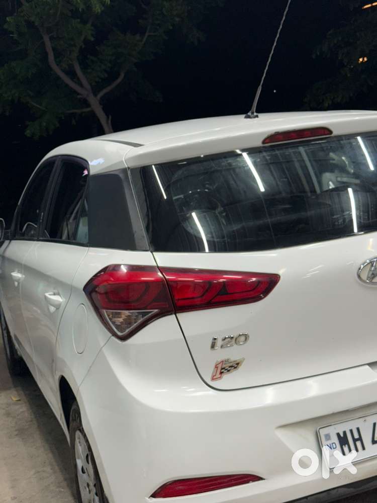 2015 Hyundai I20 Elite Magna Petrol  76,841 Km  2nd Owner