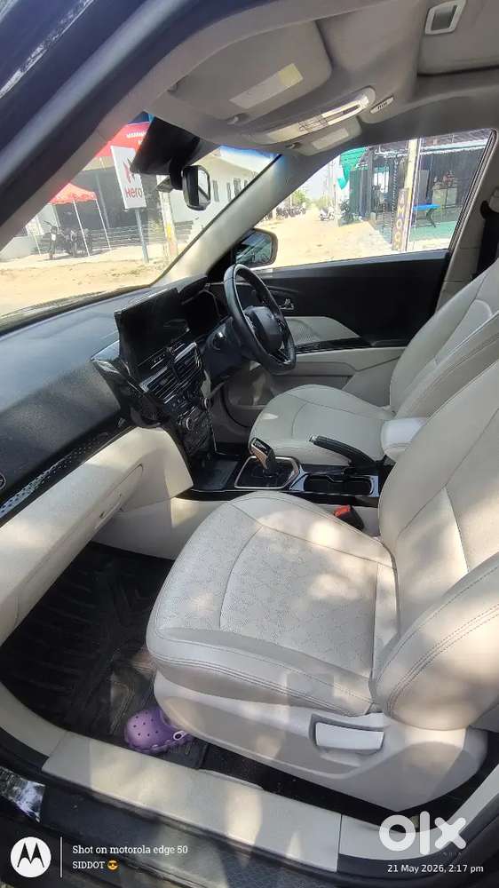 Mahindra Xuv400 Ev 2025 Electric Well Maintained