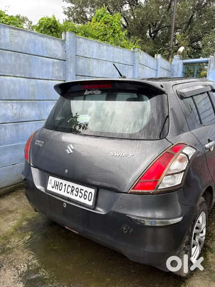 Swift Maruti Petrol 2017 Year