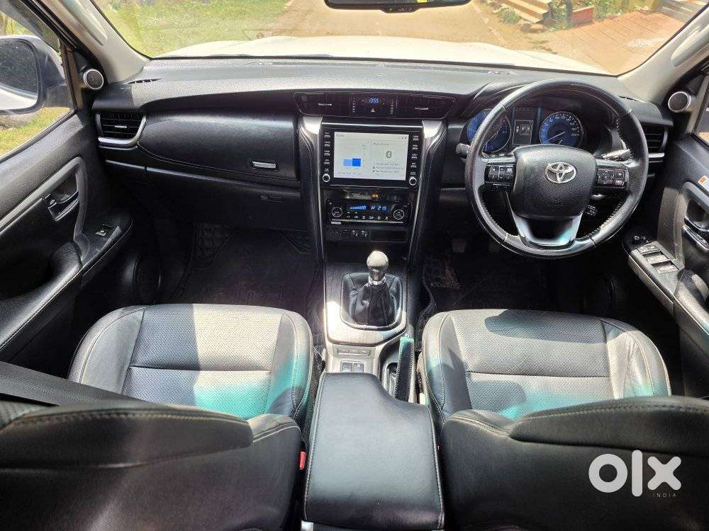 Toyota Fortuner 4x2 Mt 2.8 Diesel, 2021, Diesel