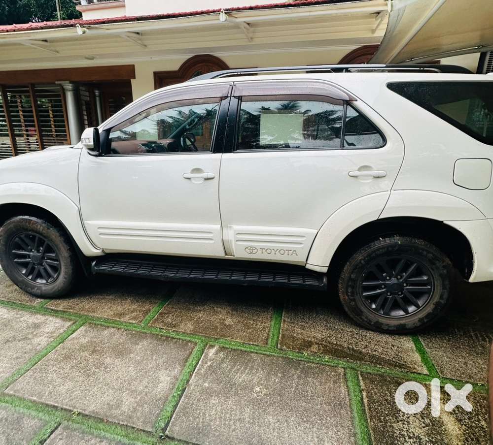 Toyota Fortuner Diesel 2013