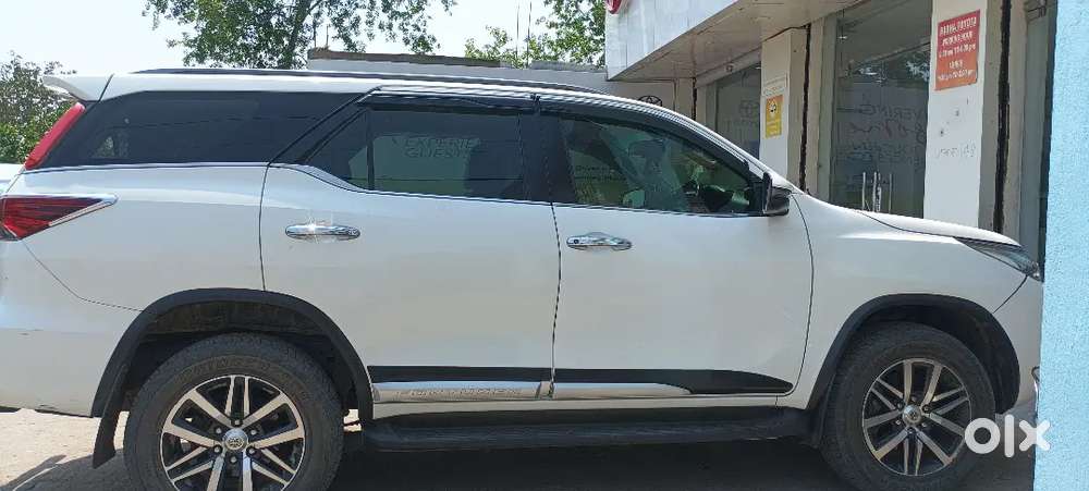 Toyota Fortuner 2020 Diesel 240000 Km Driven