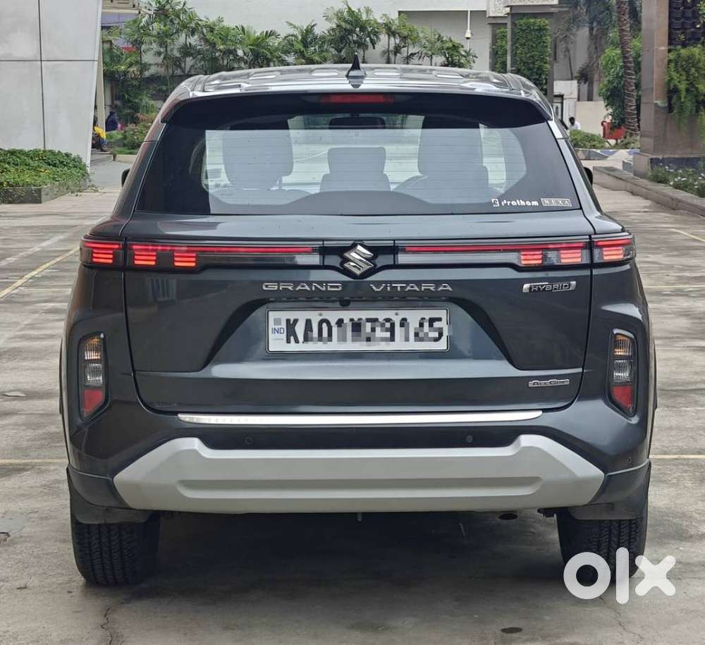 Maruti Suzuki Grand Vitara 1.5 Delta Smart Hybrid At, 2023, Petrol