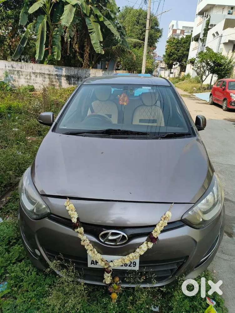 Hyundai I20 2013 Diesel 118000 Km Driven