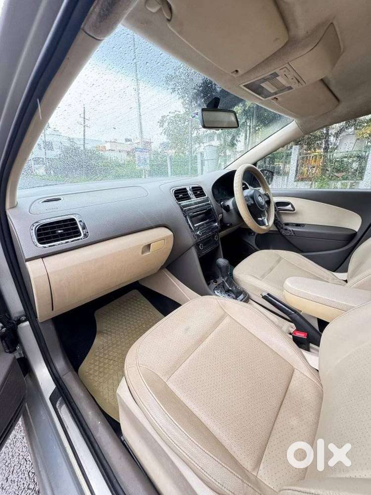 Volkswagen Vento Ipl Ii Petrol Highline At, 2013, Petrol