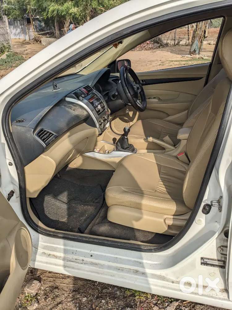 Honda City 2010 Cng & Hybrids Well Maintained