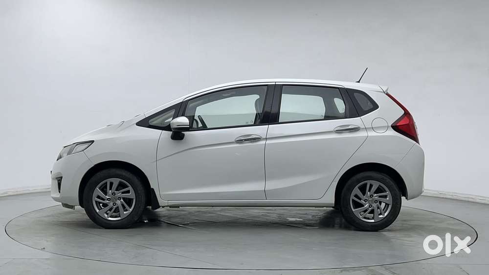 Honda Jazz [2020-2023] 1.2 Vx I-vtec Mt, 2019, Petrol