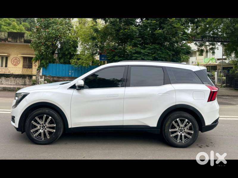 Mahindra Xuv700 2.2 Ax 7 Diesel Mt Luxury Pack Str, 2024, Diesel