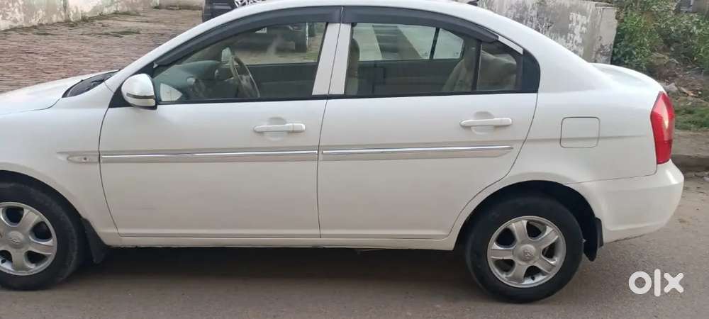 Hyundai Verna 2010 Diesel Well Maintained