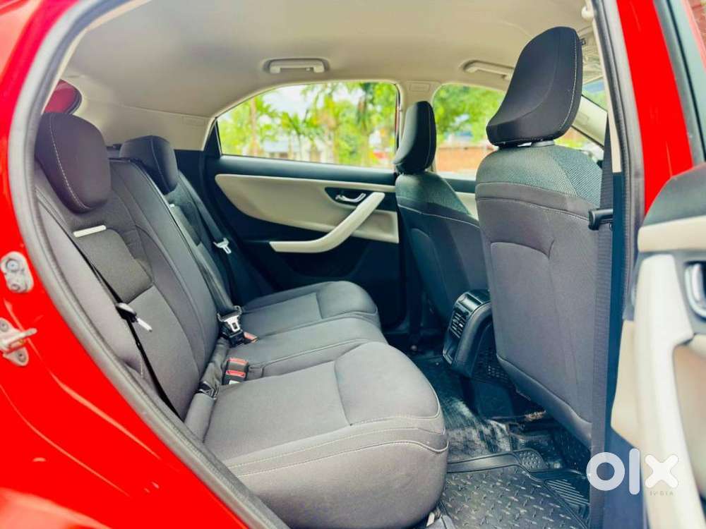 Tata Nexon Creative 1.2 Revotron Petrol 6 Mt, 2023, Petrol