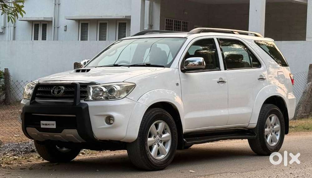 Toyota Fortuner 3.0 4x4 Manual, 2009, Diesel