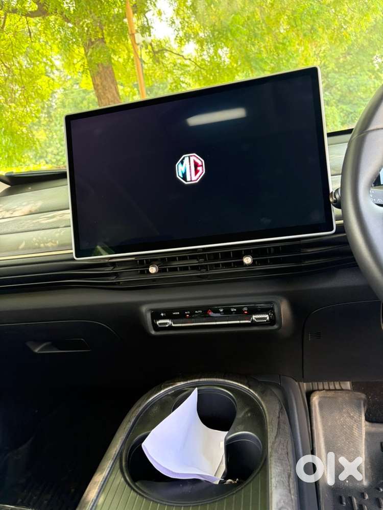 Mg Windsor Ev 2024 Drives Smoothly