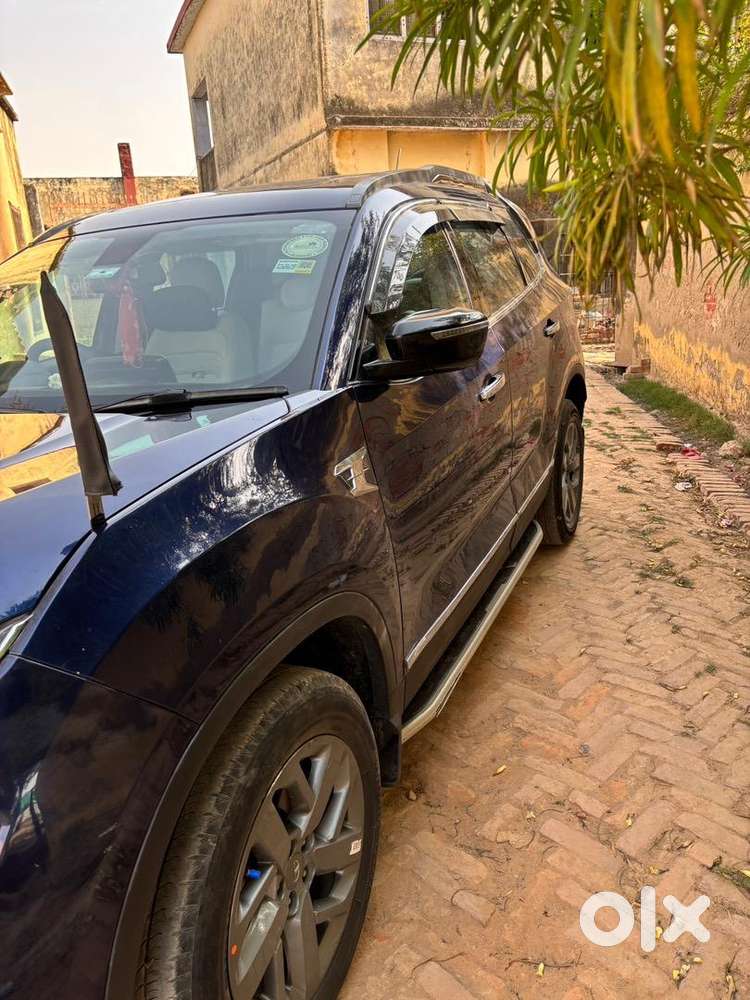 Tata Safari 2022 Xt +