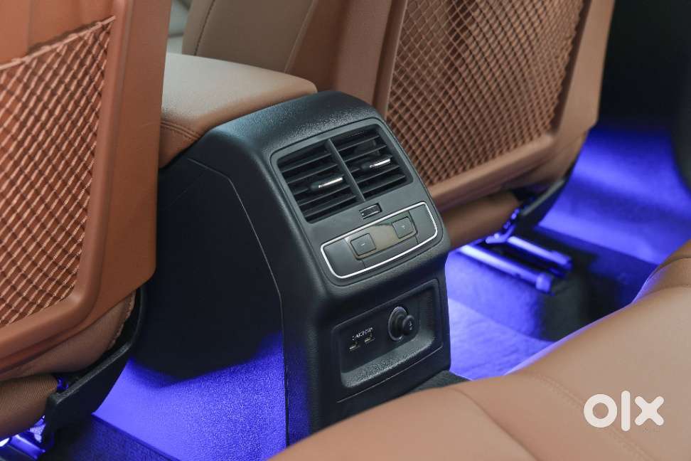 Audi A4 2.0 Premium Plus 40 Tfsi, 2025, Petrol