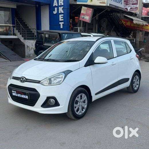Hyundai Grand I10 1.2 Kappa Sportz, 2015, Petrol