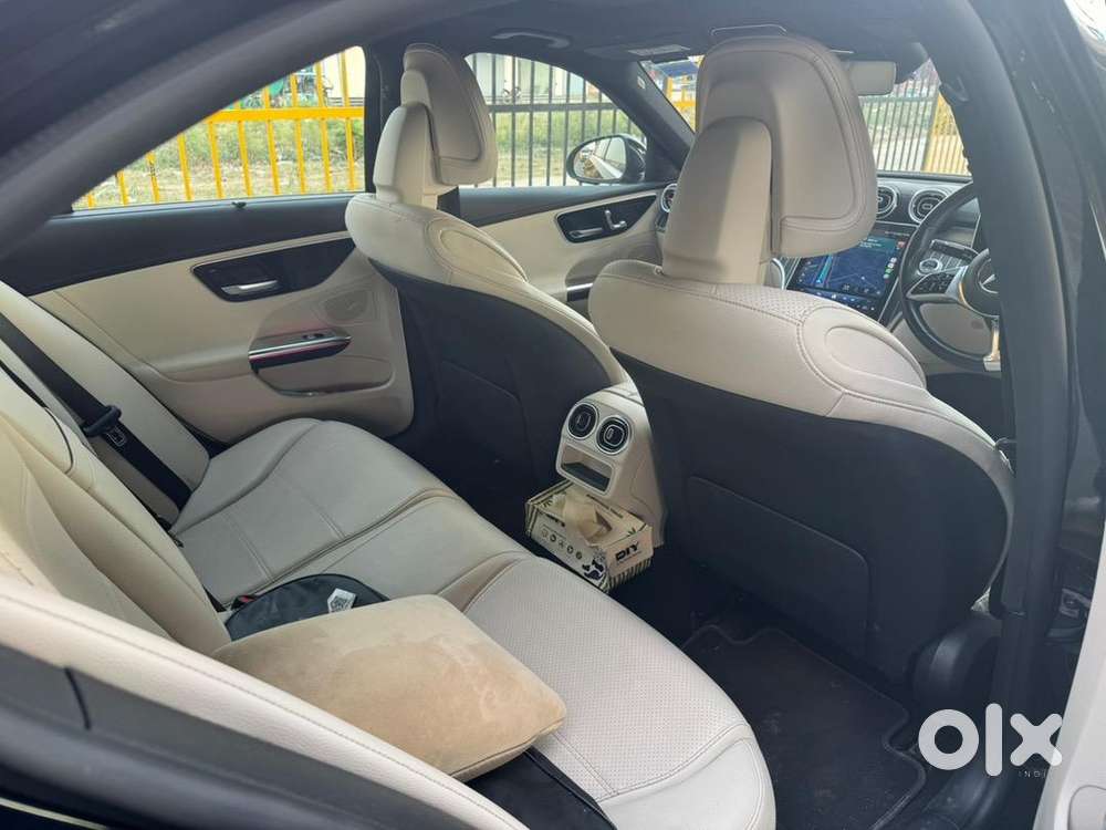 Mercedes-benz C-class 2024 (black)