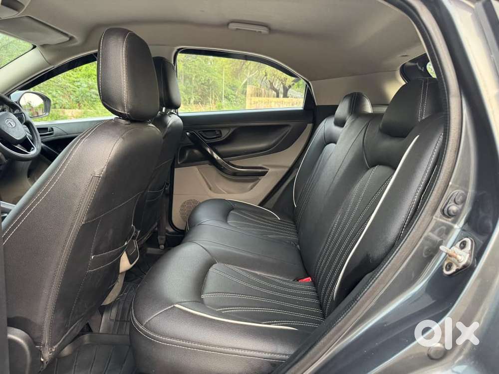 Tata Nexon 1.2 Revotron Xm (s), 2018, Diesel