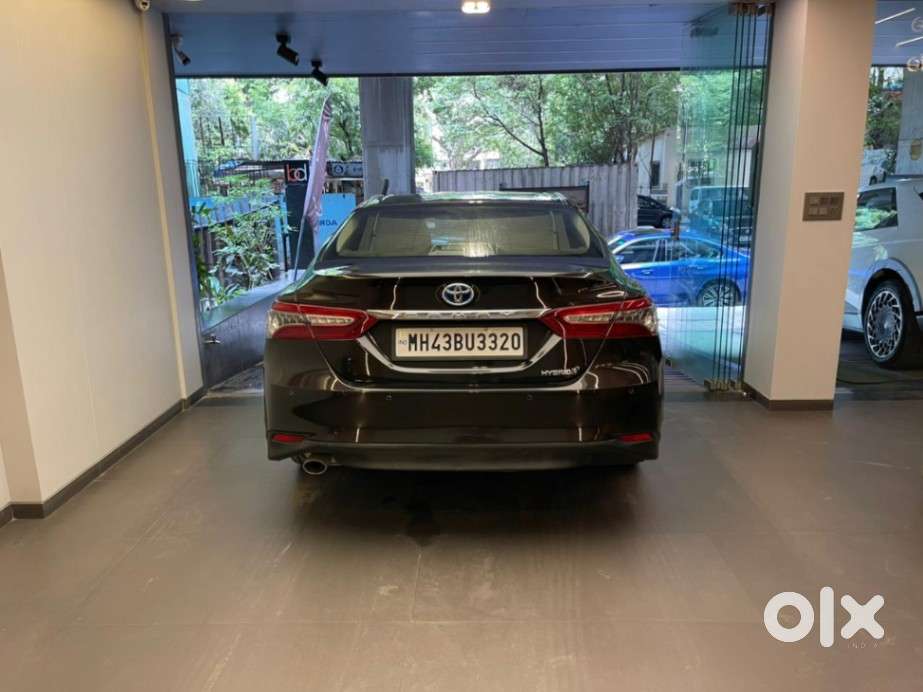 Toyota Camry Hybrid, 2020, Cng & Hybrids