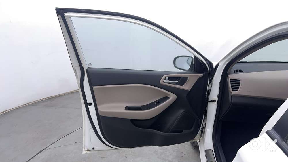 Hyundai Elite I20 Asta (o) 1.2 Mt, 2016, Petrol