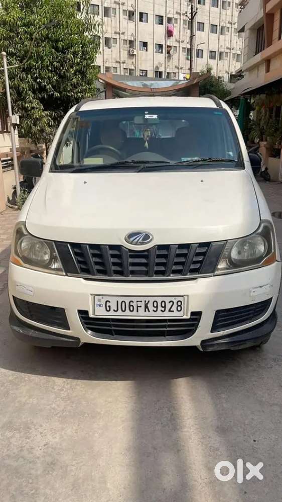 Mahindra Xylo 2013