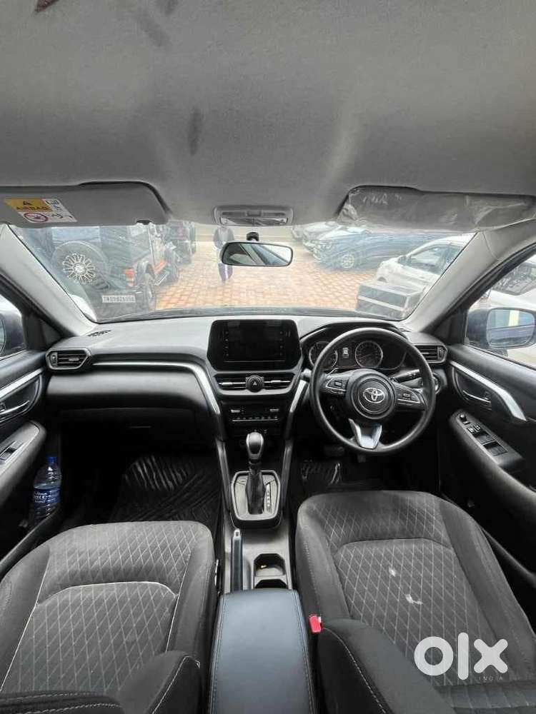 Toyota Urban Cruiser, 2024, Petrol