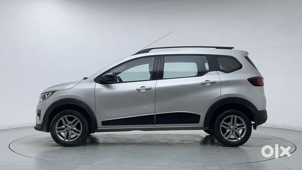 Renault Triber Rxz Easy-r Amt, 2022, Petrol