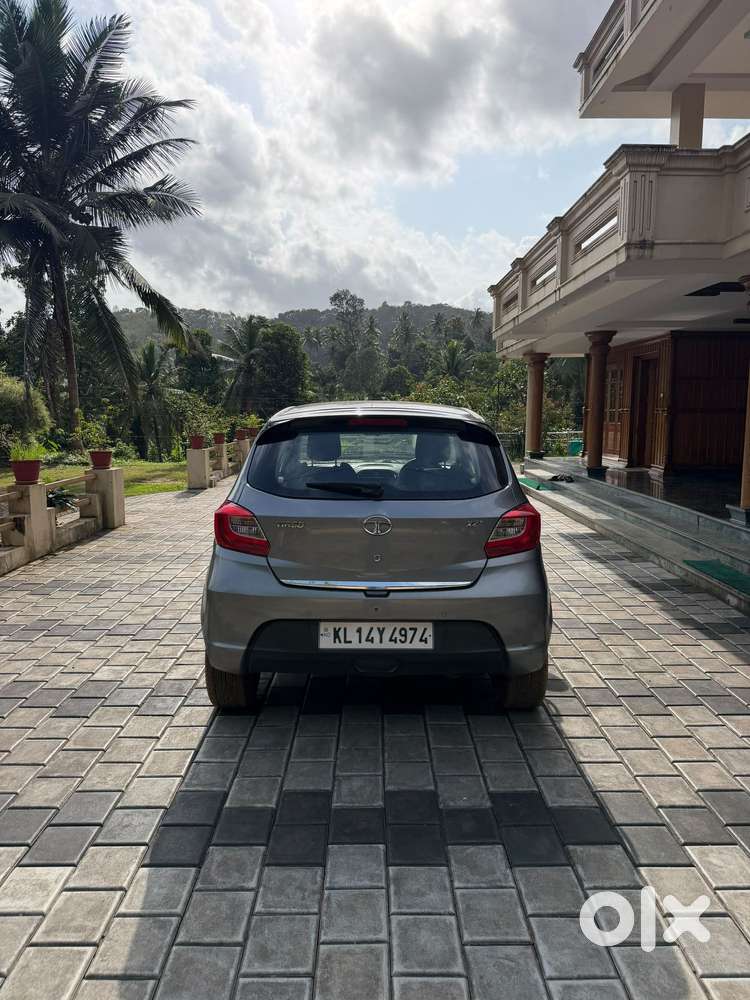 Tata Tiago Xz Plus Dual Tone, 2019, Petrol