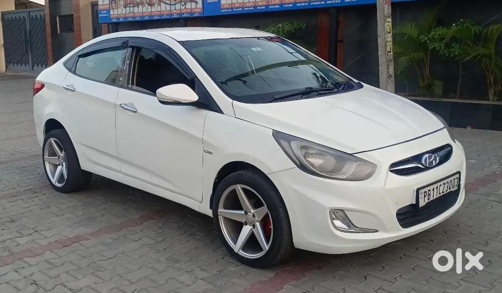 Hyundai Verna 2011 Fluidic Diesel Automatic