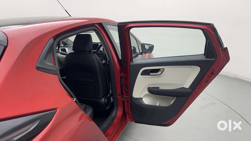 Tata Altroz 1.2 Xz Plus I-turbo, 2022, Petrol