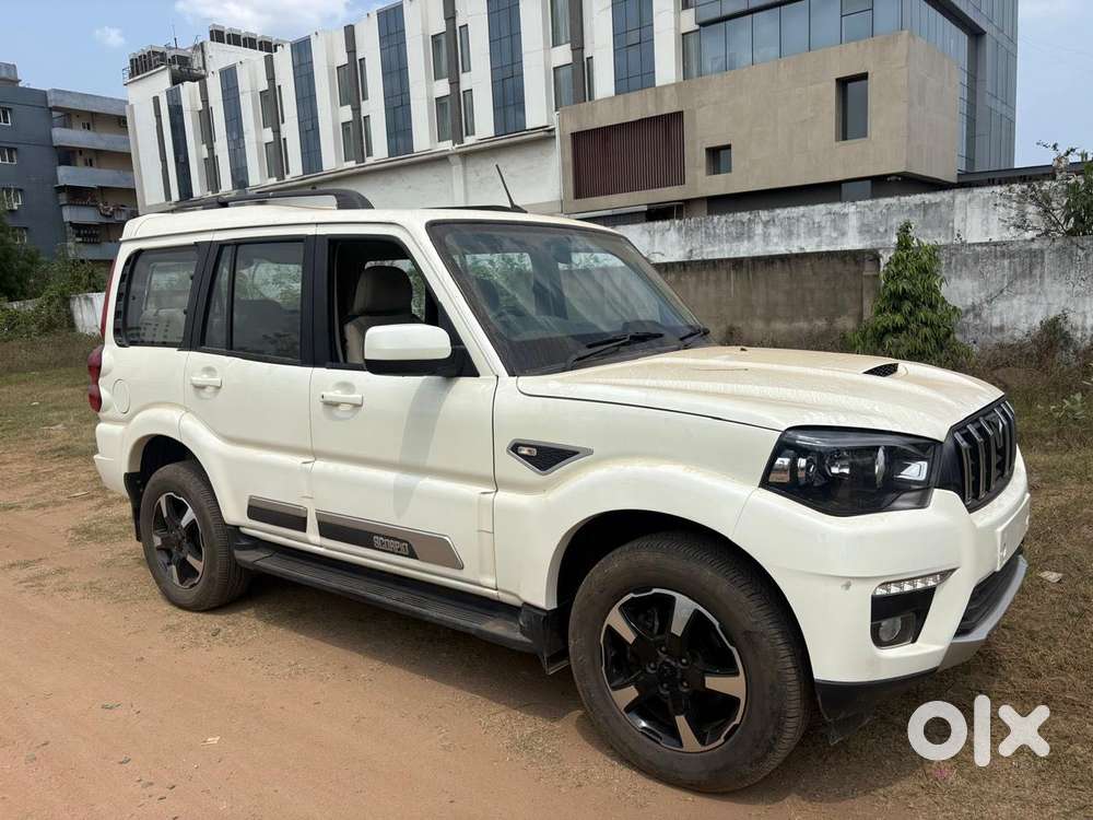 Mahindra Scorpio Classic 2.2 S 11 Mt 7 Str, 2022, Diesel
