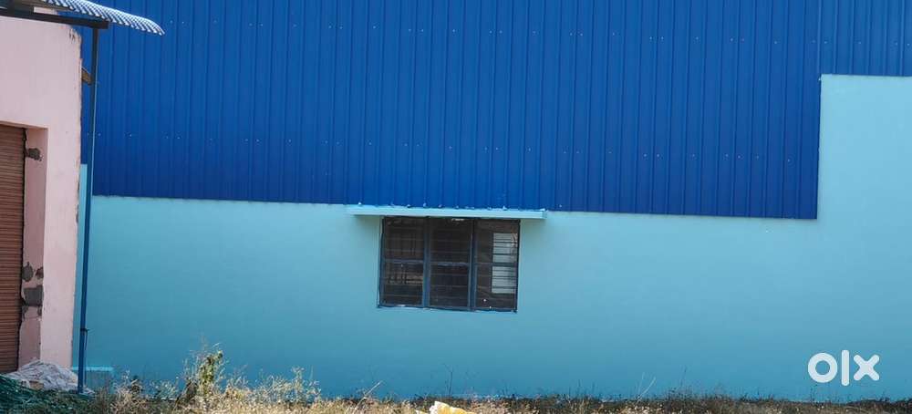 7000Sq feet 24 feet high south facing
