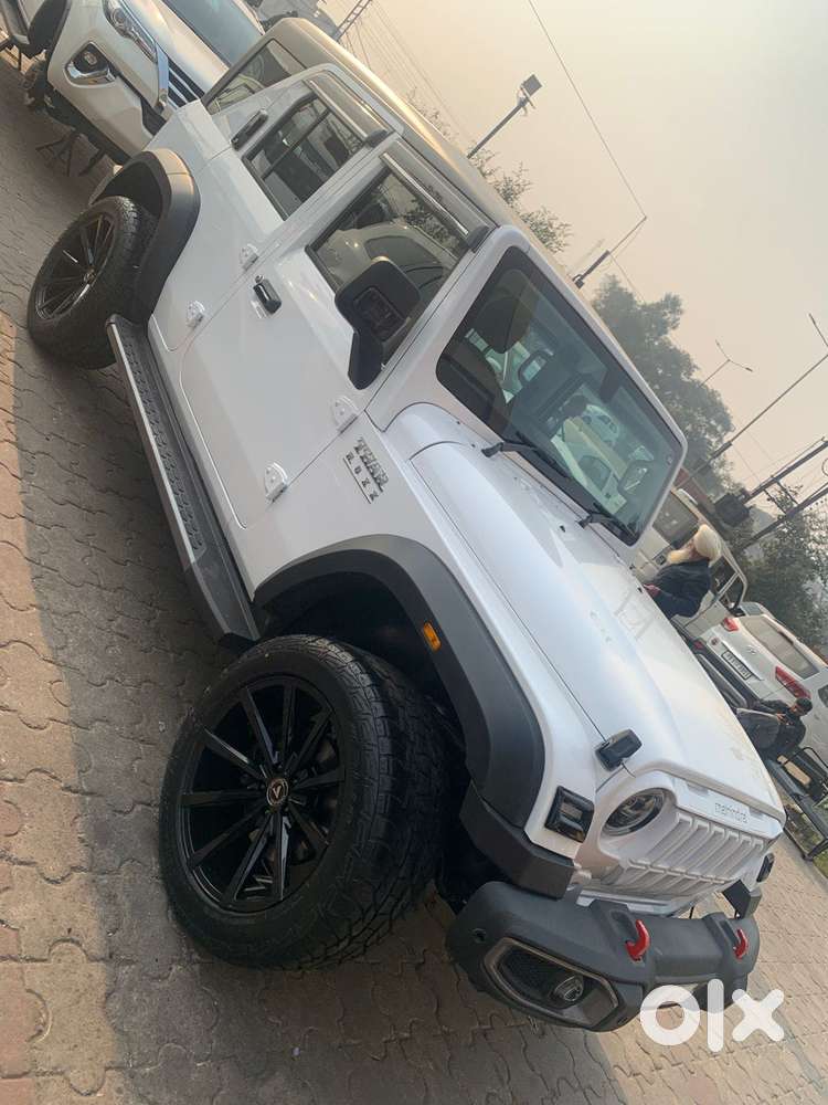 Mahindra Thar Roxx Mx1 Diesel Mt 2wd, 2025, Diesel