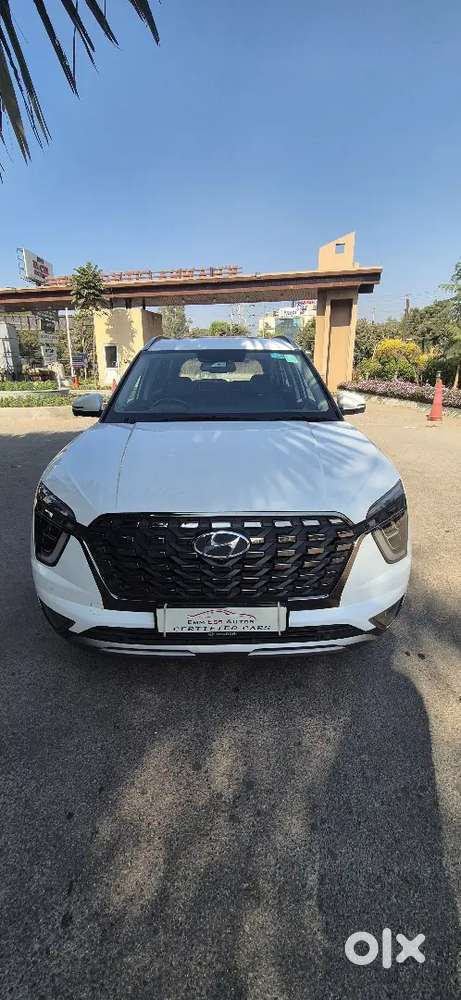 Hyundai Alcazar Signature Optional 2022 Petrol Well Maintained