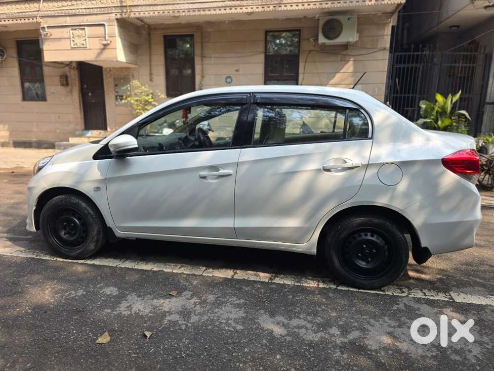 Honda Amaze S Mt I-vtec, 2015, Petrol