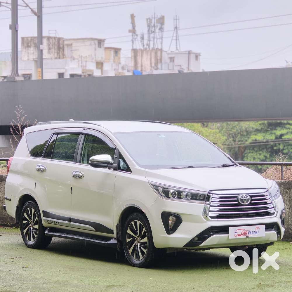 Toyota Innova Crysta 2.4 Z 7 Str, 2022, Diesel