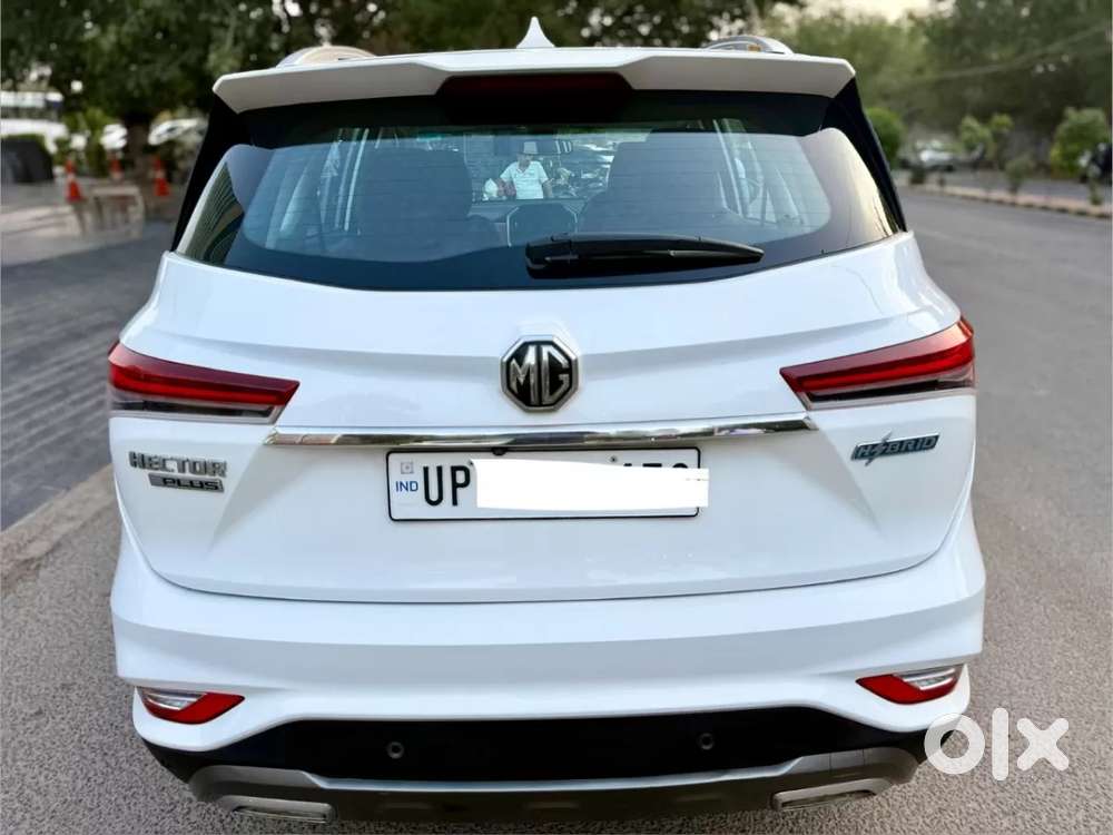 Mg Hector Plus Sharp Pro 1.5 Turbo Petrol Mt 6 Str, 2022, Petrol