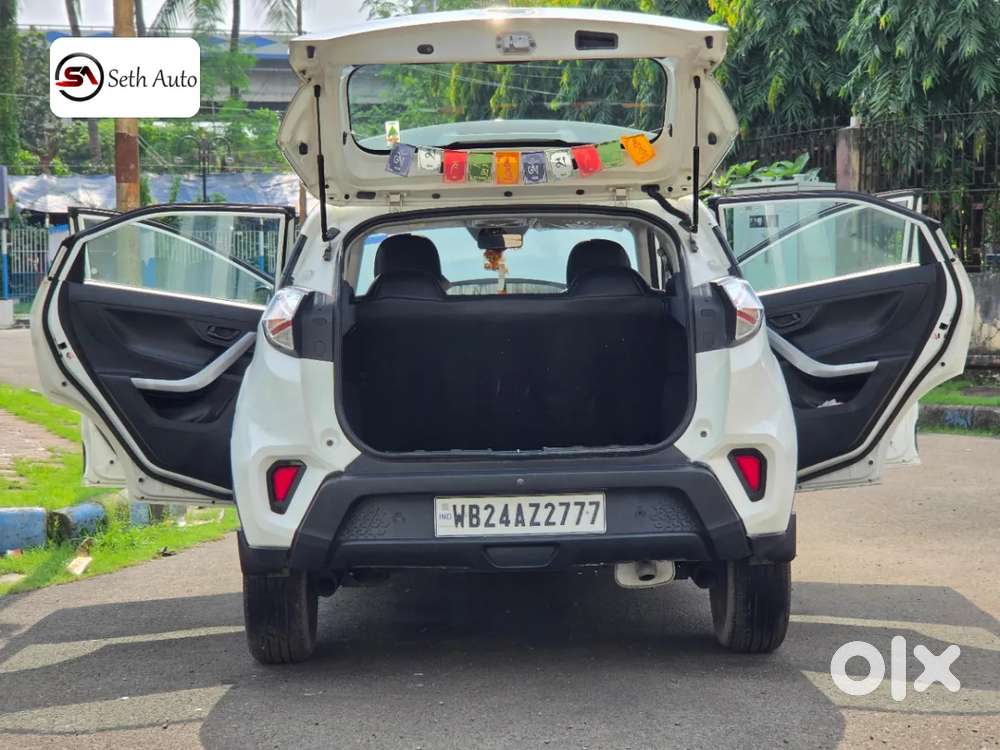 Tata Nexon 1.2 Revotron Xm (s), 2020, Petrol