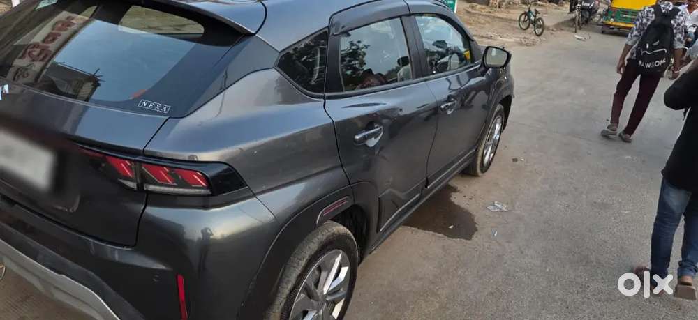 Maruti Suzuki Fronx 2024 Cng & Hybrids 72000 Km Driven