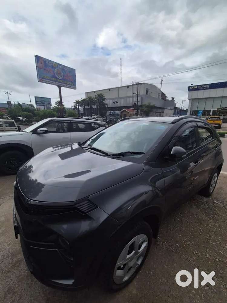 Tata Nexon Pure Pluspetrol Car 2025