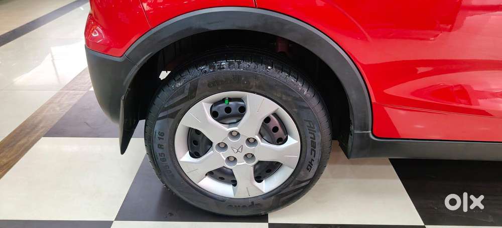 Mahindra Xuv300 W6, 2023, Petrol