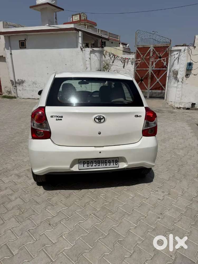 Toyota Etios Liva 2018