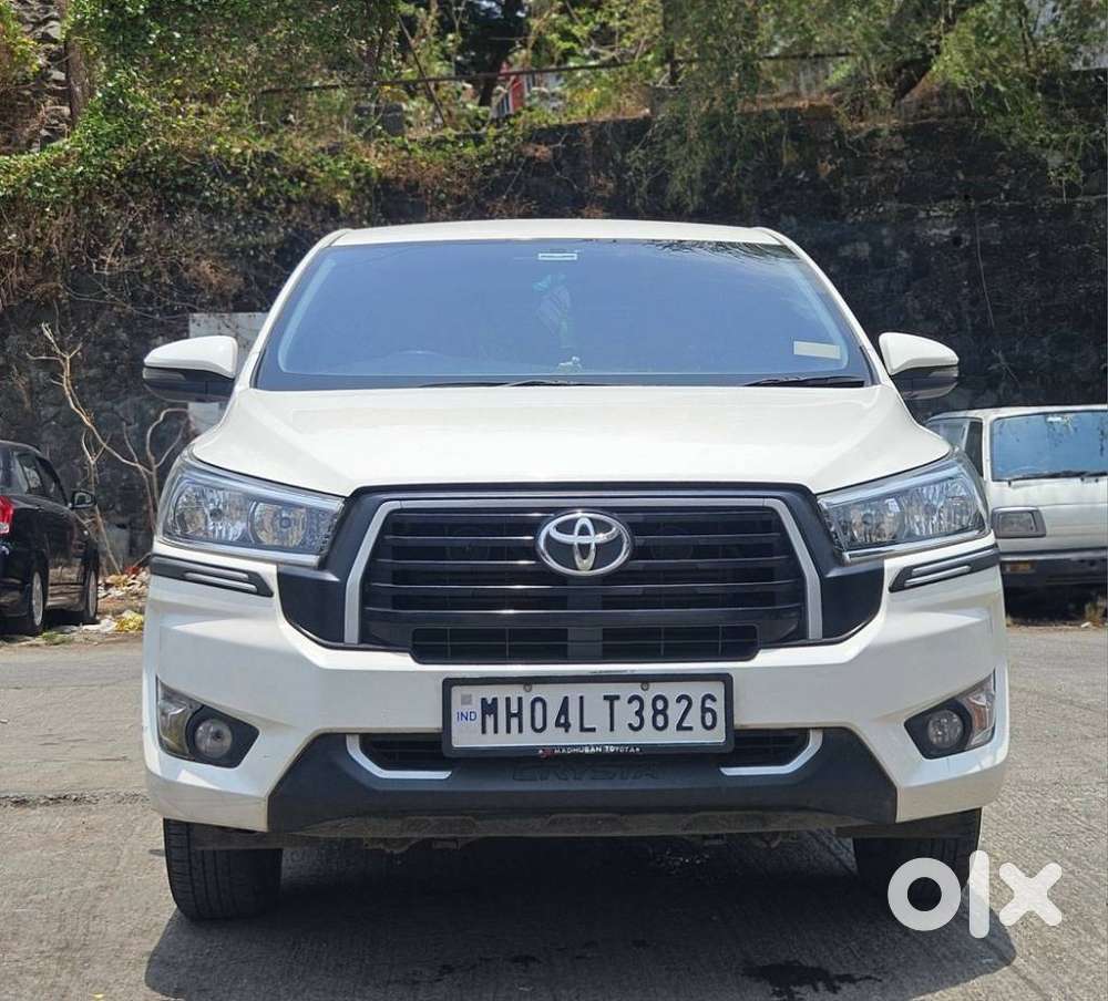 Toyota Innova Crysta 2.4 G Mt 8s, 2023, Diesel
