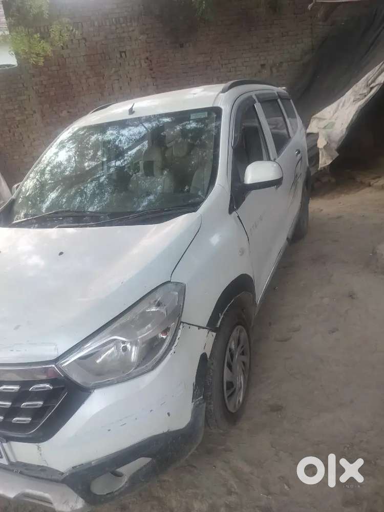 Renault Lodgy 2017 Diesel 141000 Km Driven