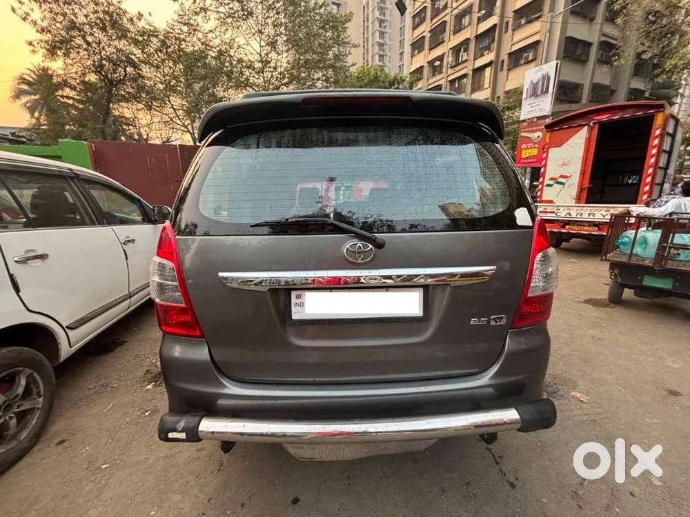 Less Driven Good Condition Toyota Innova