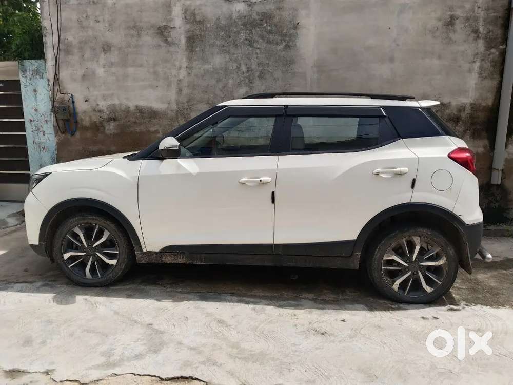 Mahindra Xuv300 Petrol At 2021